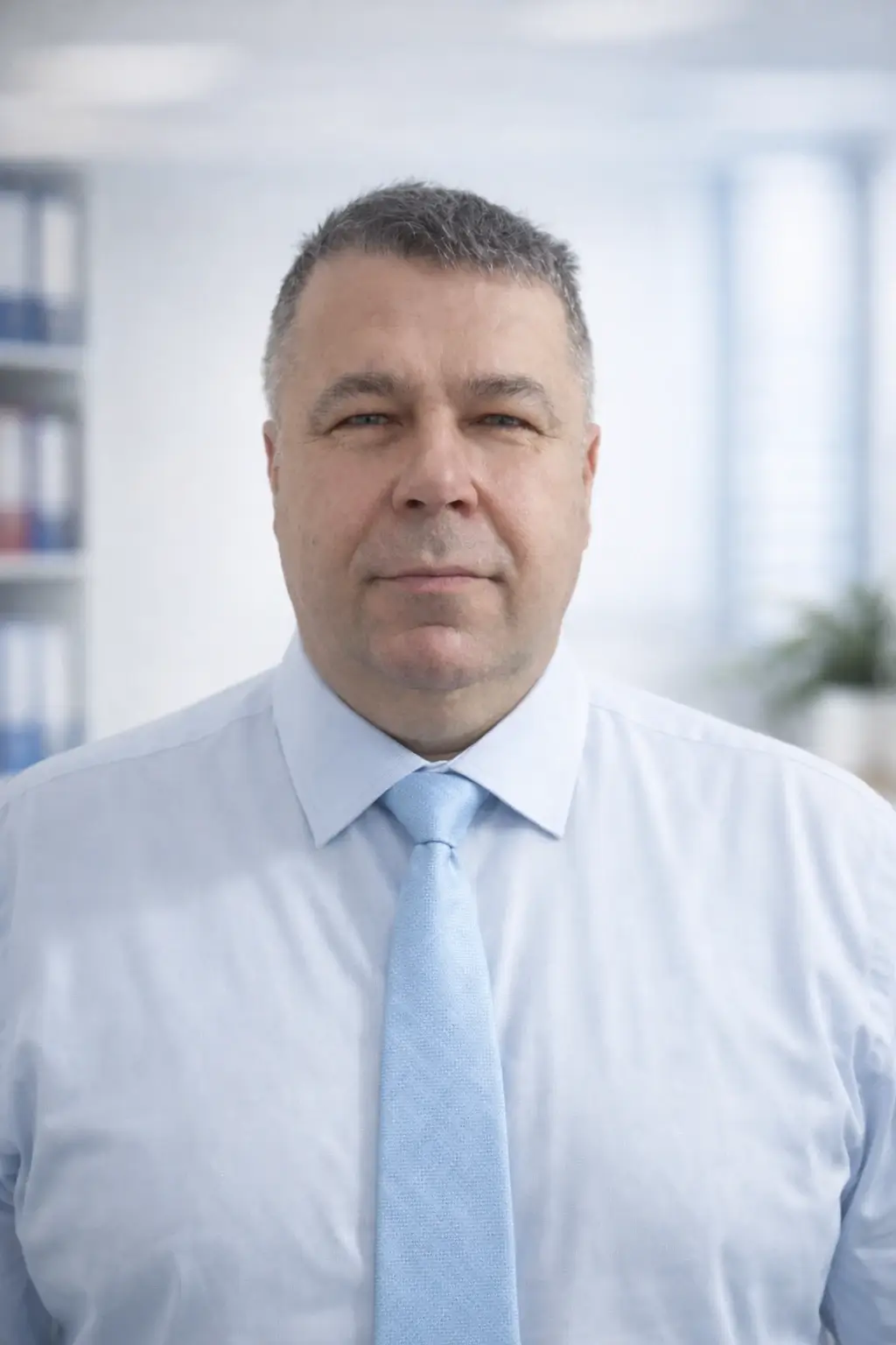 Enache Tiberiu_Manager Rent a Car Manager Rent a Car
