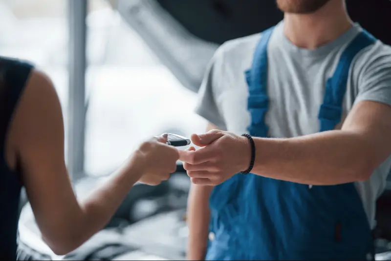 predare cheie masina client service auto retea smart car point parteneri servicii integrate